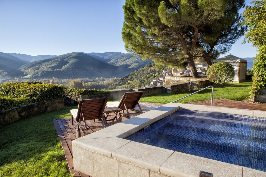 El Castell De Ciutat - Relais & Chateaux La Seu d'Urgell Buitenkant foto